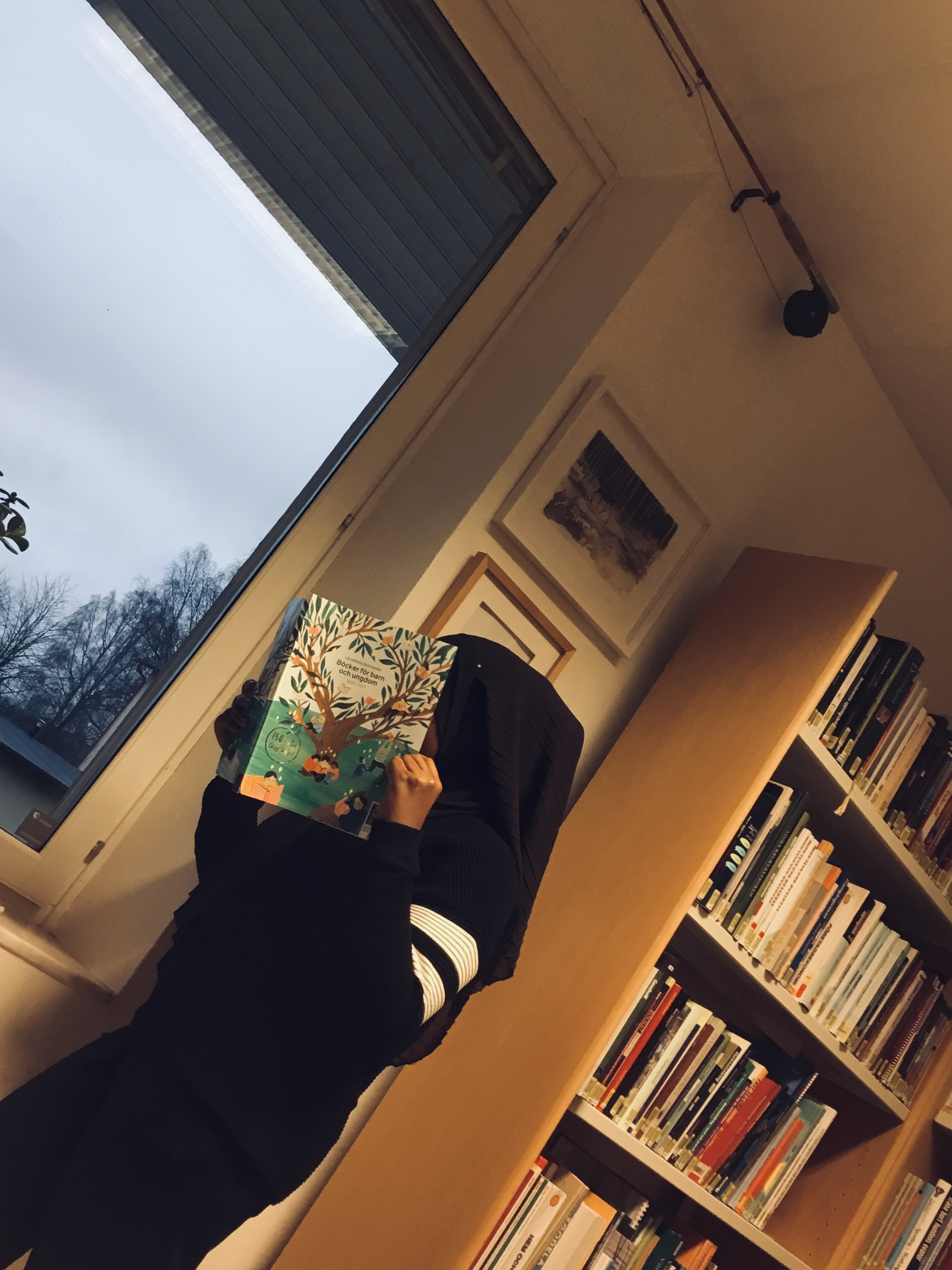 Jag tycker om att läsa barnböcker BILD: Doáa Najib